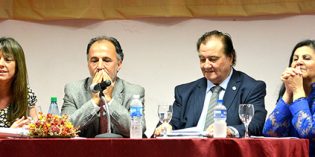 René Nicoletti ya es “Profesor honorario” de la UNaM René Nicoletti ya es “Profesor honorario” de la UNaM