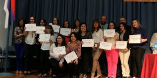 El acto de colación en fotos (graduados del 2015) El acto de colación en fotos (graduados del 2015)
