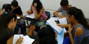 Realizan talleres de prácticas de estudio para estudiantes universitarios en la FHyCS Realizan talleres de prácticas de estudio para estudiantes universitarios en la FHyCS