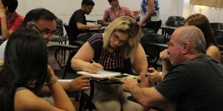 Planifican las Jornadas de Lectura y Escritura 2018 en la FHyCS Planifican las Jornadas de Lectura y Escritura 2018 en la FHyCS