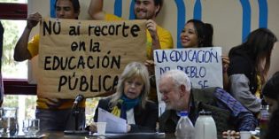 La UNaM se declaró en alerta ante la crisis financiera