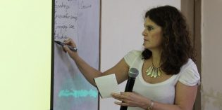 Destacan la necesidad de incluir la perspectiva de género en la currícula educativa Destacan la necesidad de incluir la perspectiva de género en la currícula educativa