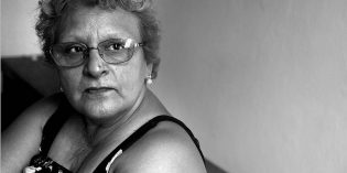 Delia Escudilla presentará su libro “La prostitución sin maquillaje, una autobiografía” Delia Escudilla presentará su libro “La prostitución sin maquillaje, una autobiografía”