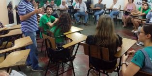 Taller sobre el cuerpo y la voz en la Institución Educativa Taller sobre el cuerpo y la voz en la Institución Educativa