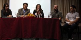“No hay manera de construir otro mundo posible que no sea cooperando” “No hay manera de construir otro mundo posible que no sea cooperando”