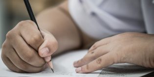 Curso La Educación Sexual Integral y su enseñanza en el área de lengua y literatura para la escuela secundaria en la FHyCS Curso La Educación Sexual Integral y su enseñanza en el área de lengua y literatura para la escuela secundaria en la FHyCS