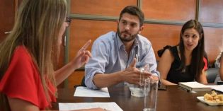Se fortalece la articulación con el Municipio en las temáticas de Género y Derechos Humanos Se fortalece la articulación con el Municipio en las temáticas de Género y Derechos Humanos