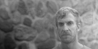 Se encuentra abierta la inscripción al taller de Video-Poesía que dictará el realizador audiovisual, artista transdiciplinario y educador, Nicolás Grandi. Se encuentra abierta la inscripción al taller de Video-Poesía que dictará el realizador audiovisual, artista transdiciplinario y educador, Nicolás Grandi.