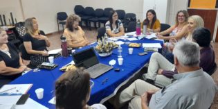 Encuentro de trabajo entre la FHyCS y organismos educativos de la provincia Encuentro de trabajo entre la FHyCS y organismos educativos de la provincia