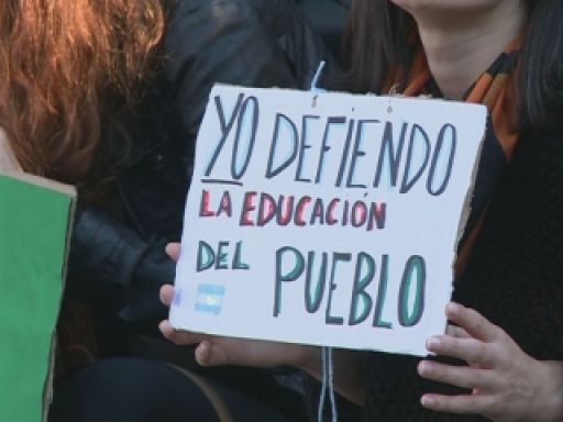 en defensa de la educación pública